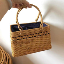 Load image into Gallery viewer, Basket Straw Bag