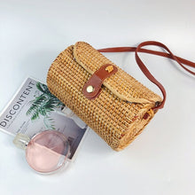 Load image into Gallery viewer, Barrel Shaped Straw Bag